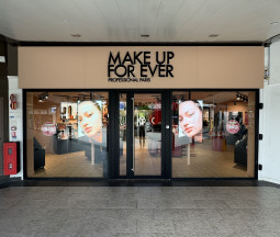 MAKE UP FOR EVER